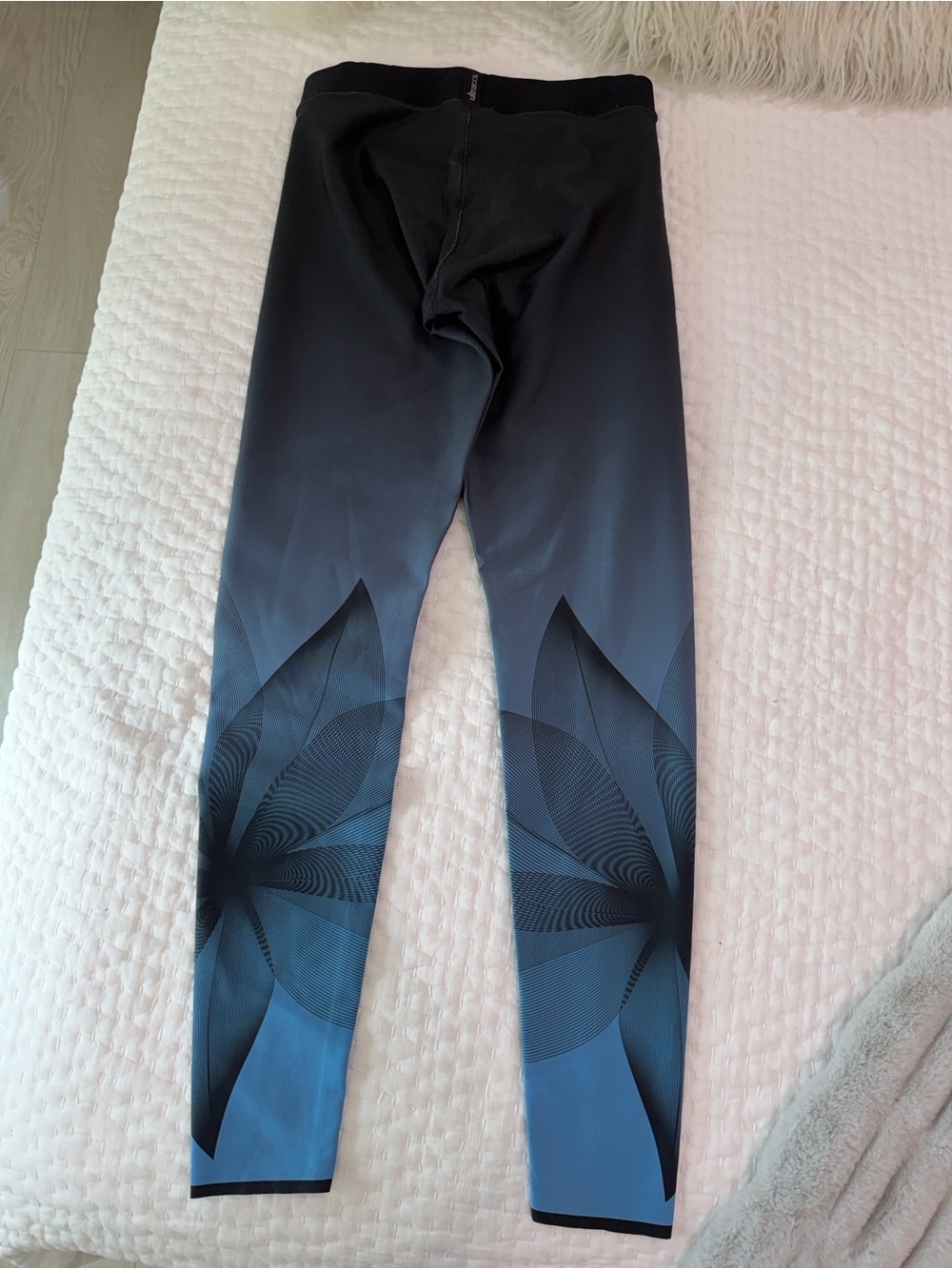 Women’s ultracor Blue Gradient Leggings